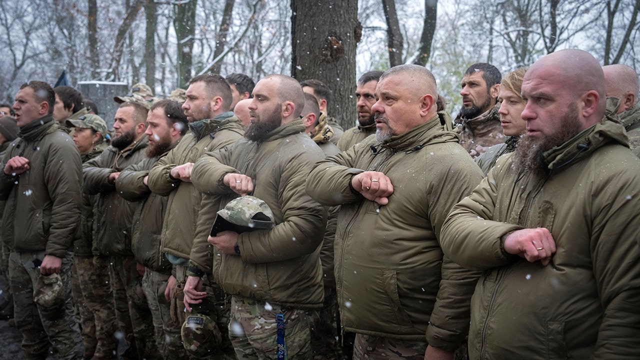 Ukrainian Draft Officers Accused of ‘Banditry’ in Military Recruitment Scramble