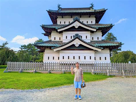 Human Power Saves Hirosaki Castle: A Century-Old Tradition in Action