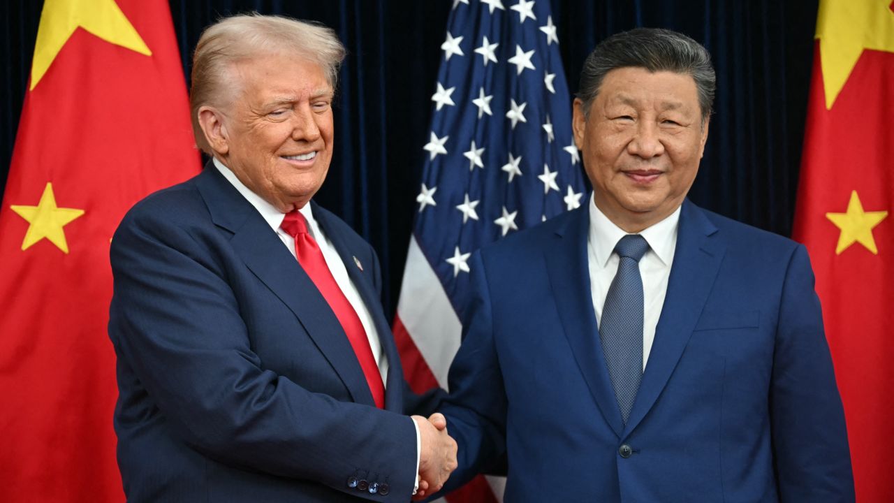 Putin, Xi and Trump Prepare for Historic APEC Summit Meeting